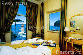 Miramare & Castello 30